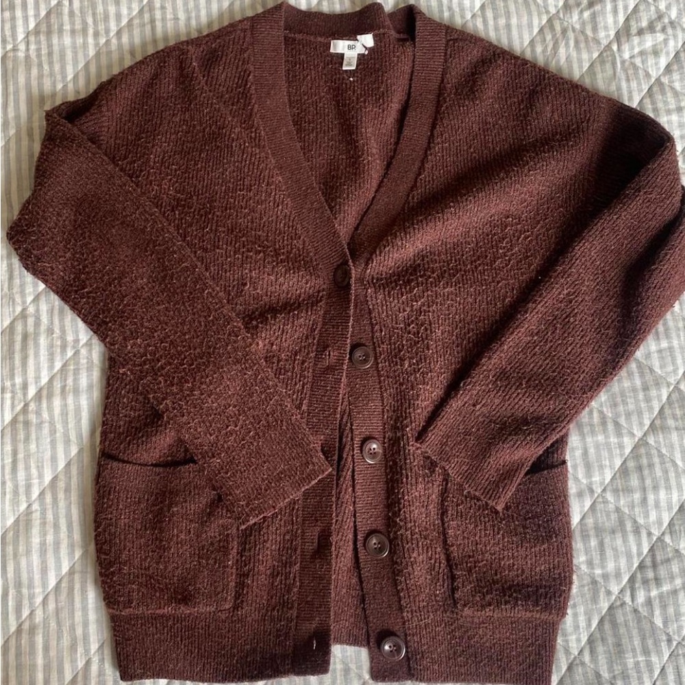 Simple brown cardigan